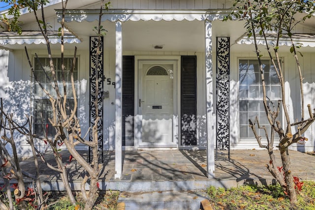 view of entrance to property