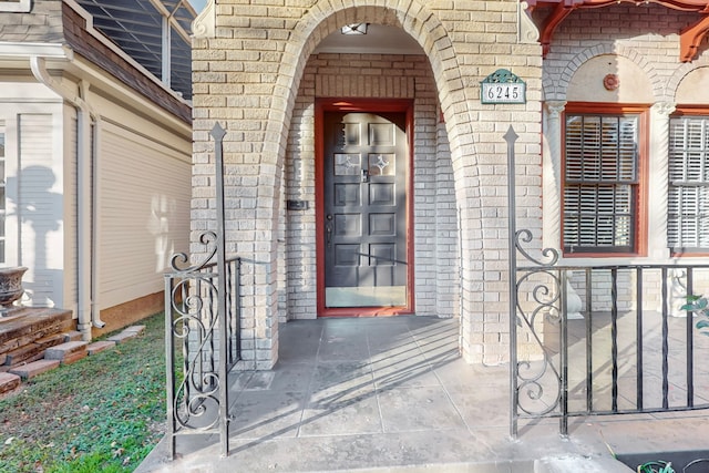 view of property entrance