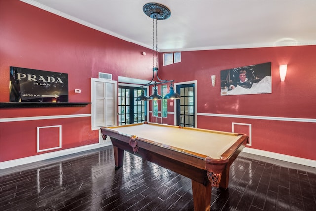 rec room with hardwood / wood-style flooring and ornamental molding