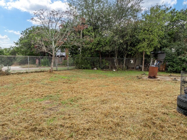 116 Fox Run, Whitney, TX 76692 - view of fenced backyard