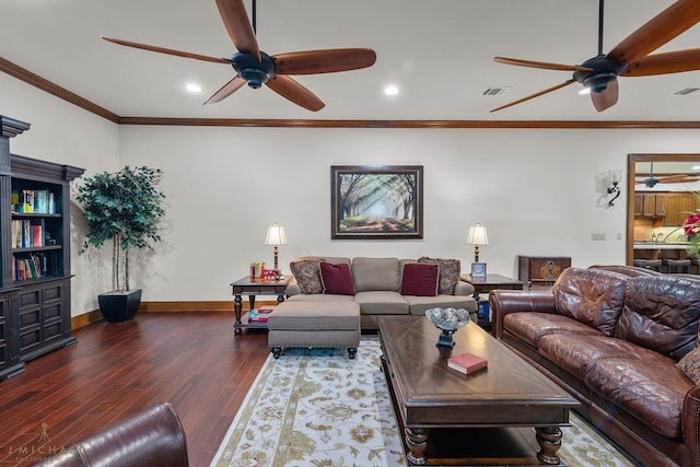 436 Goldsberry Cir, Shreveport, LA 71106 - living area featuring recessed lighting, a ceiling fan, wood finished floors, and visible vents