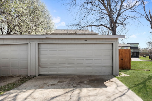 137 Montego Dr, Mesquite, TX 75149 - view of detached garage