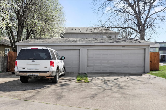 137 Montego Dr, Mesquite, TX 75149 - view of garage