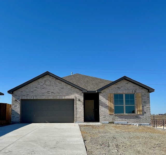 view of front facade with a garage