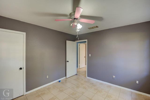 unfurnished bedroom with ceiling fan