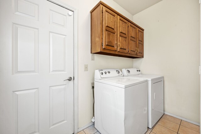 carpeted empty room with baseboards, lofted ceiling, and a ceiling fan