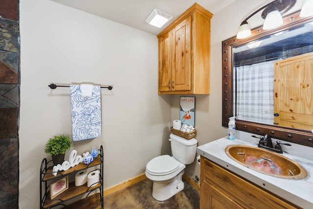 bathroom featuring a shower with shower curtain, vanity, toilet, and concrete flooring