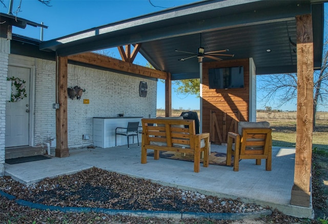 view of patio / terrace with ceiling fan