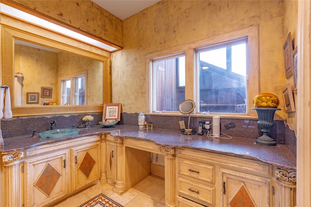 bathroom with vanity