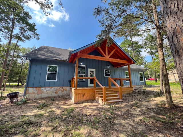 view of front of house