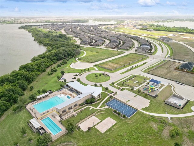 2133 Miramar Dr, Little Elm, TX 75068 - aerial view of a pool and a large body of water