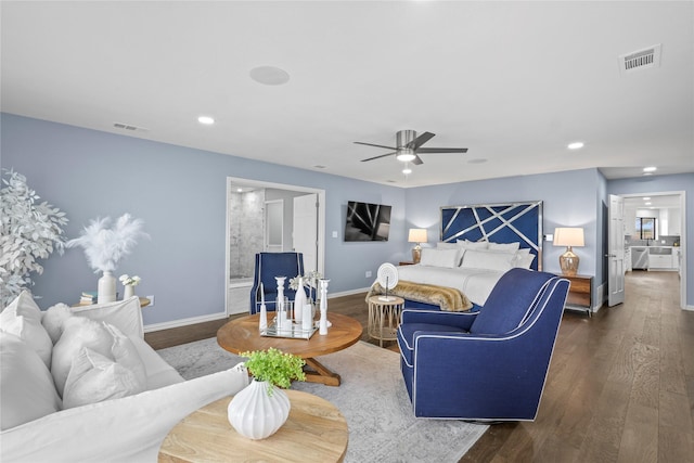 living room featuring dark hardwood / wood-style floors and ceiling fan