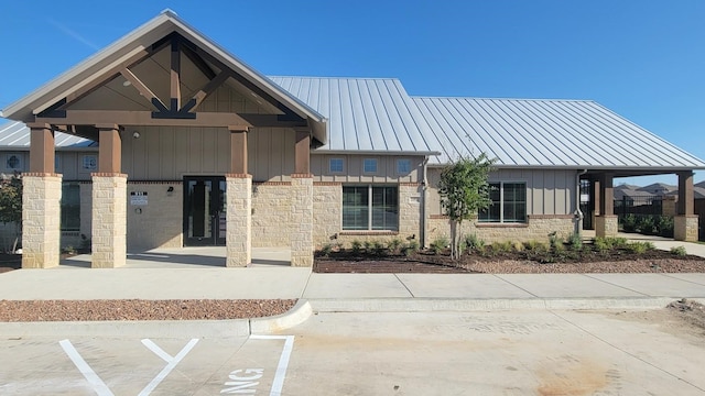 view of building exterior