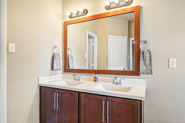 2812 Merry View Ln, Fort Worth, TX 76120 - full bath with double vanity and a sink