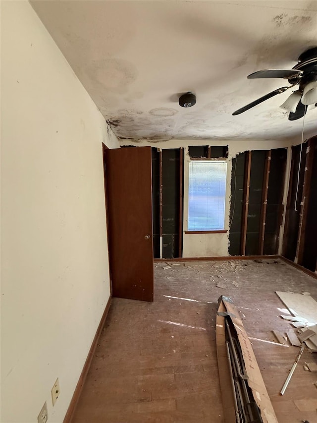 misc room with ceiling fan