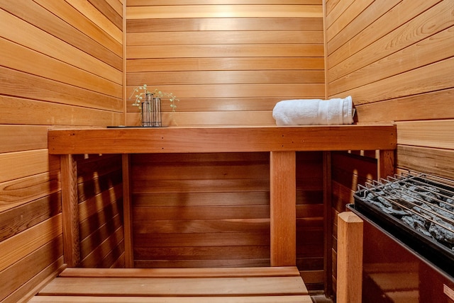 view of sauna / steam room