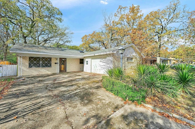 view of front of home featuring a garage