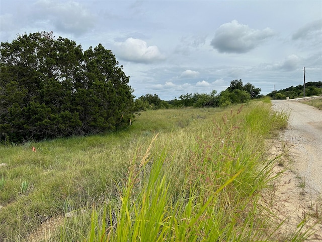 Listing photo 3 for 419 S Beacon Ln, Brownwood TX 76801