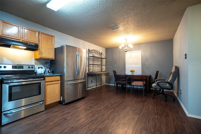 kitchen featuring a textured ceiling, dark hardwood / wood-style floors, a chandelier, and appliances with stainless steel finishes