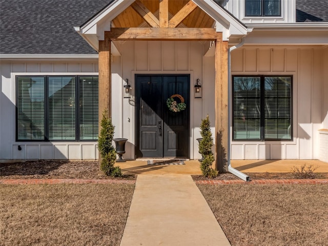 view of exterior entry