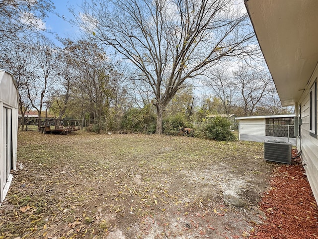 view of yard with cooling unit