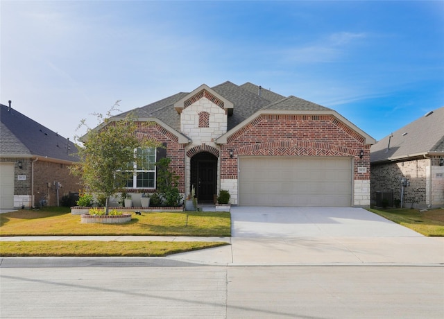 Listing photo 2 for 5837 Scarcliff Ln, Fort Worth TX 76137