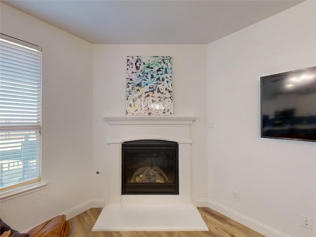 room details featuring hardwood / wood-style floors