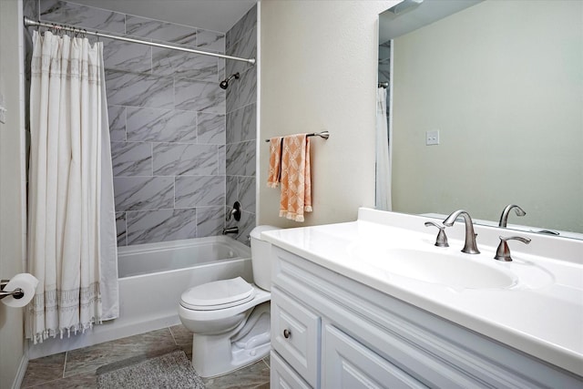 full bathroom with shower / tub combo with curtain, vanity, and toilet