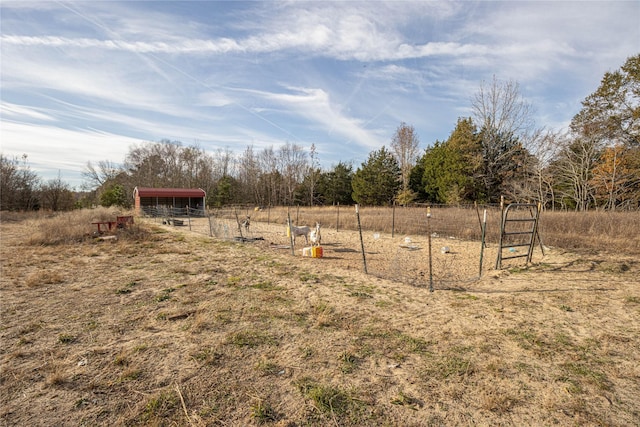 view of yard featuring a rural view