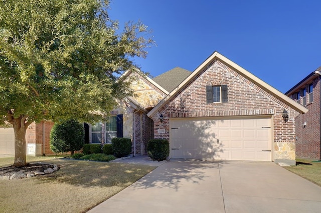 view of front facade featuring a garage