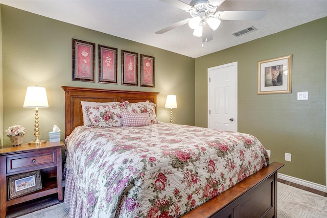 bedroom featuring ceiling fan