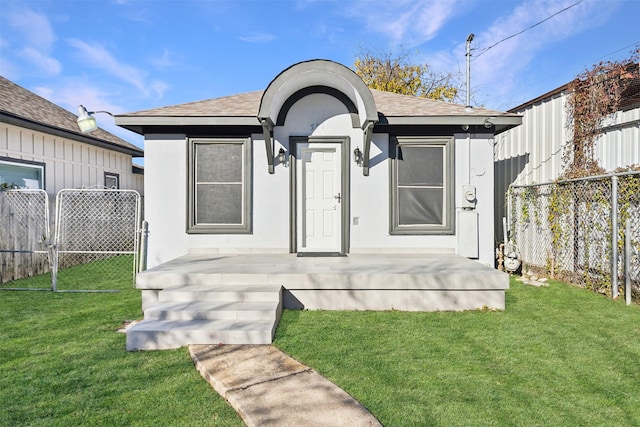 exterior space featuring a yard