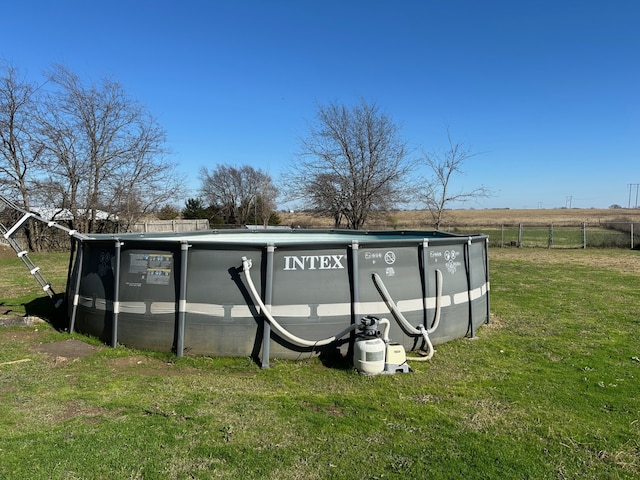 view of outdoor structure featuring a yard