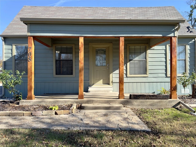 view of front of house with a porch