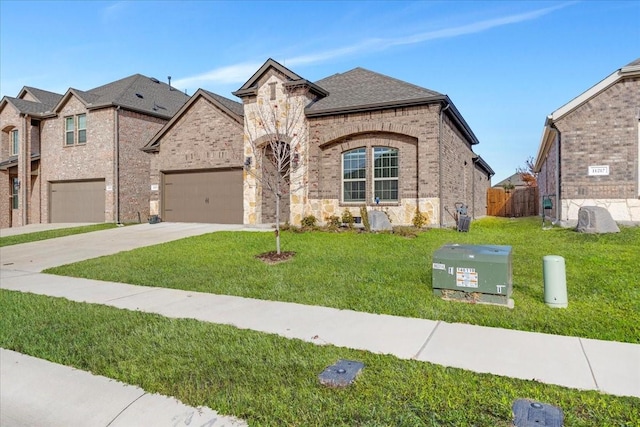 view of front of house with a front yard