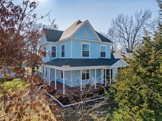 view of front of home featuring a porch