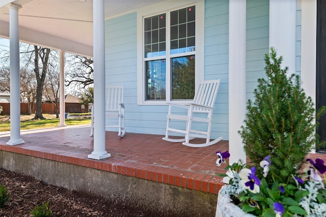 property entrance featuring covered porch