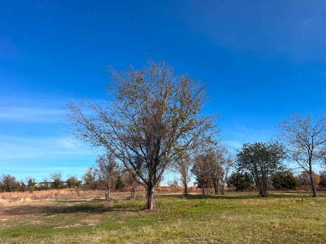 Listing photo 2 for 700 County Road 1785, Sunset TX 76270