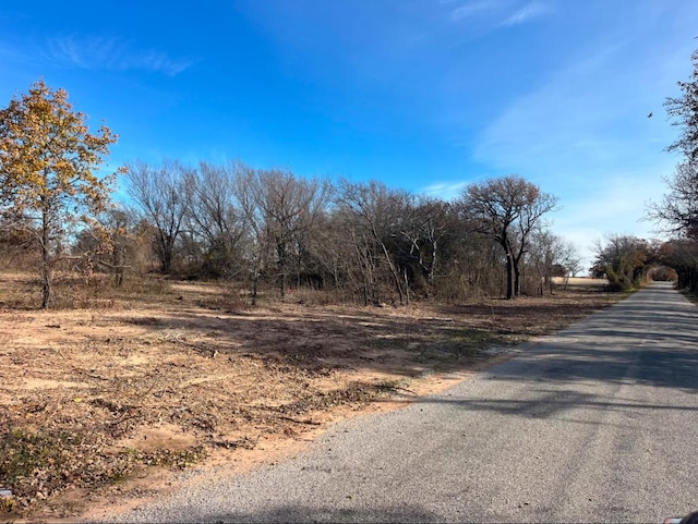 Listing photo 3 for 700 County Road 1785, Sunset TX 76270