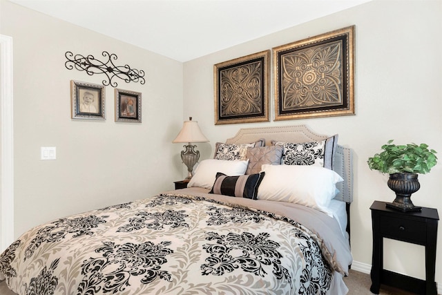 bedroom featuring carpet floors