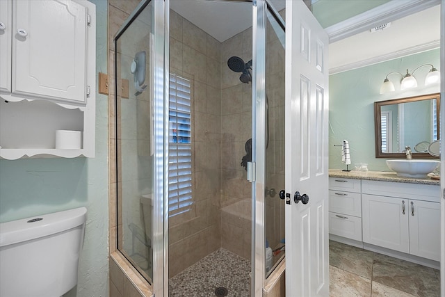 109 Crestwood Dr, Rockwall, TX 75087 - full bath with vanity and a shower stall