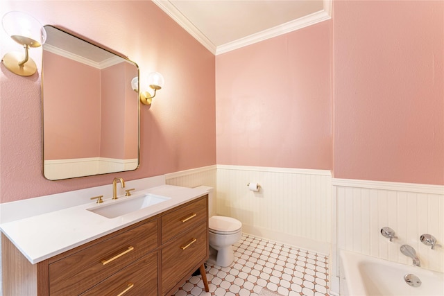 bathroom featuring crown molding, a tub to relax in, vanity, and toilet