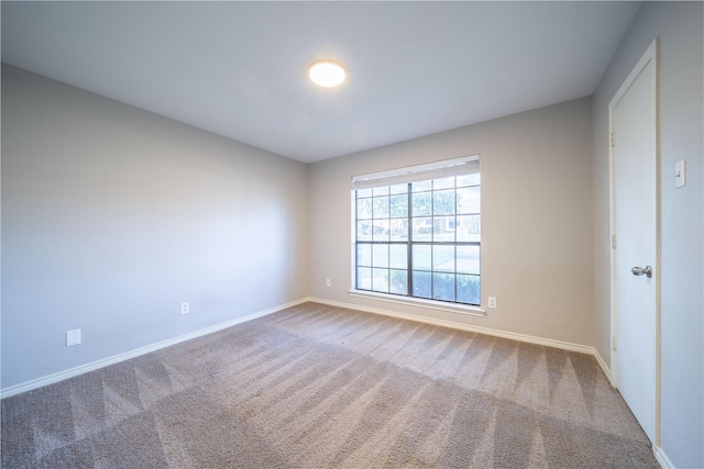 view of carpeted spare room