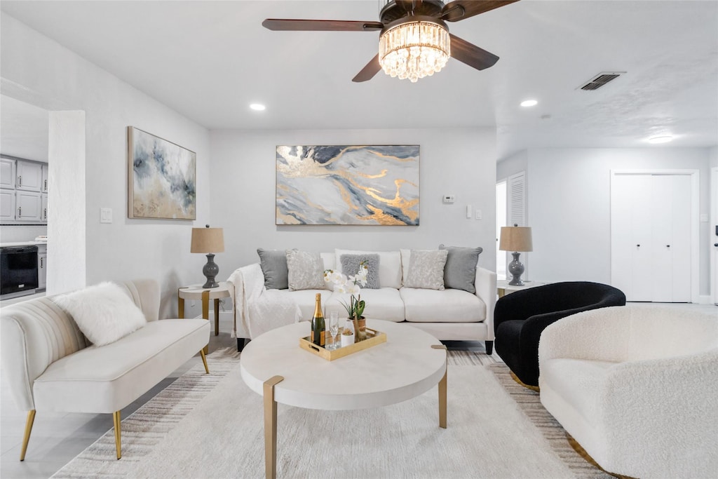 living room featuring ceiling fan