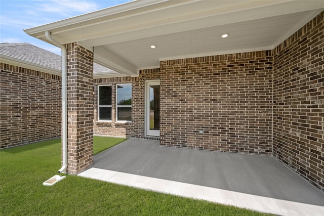 313 Slimp Blf, Azle, TX 76020 - view of patio / terrace