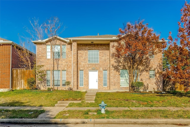 view of front of house featuring a front yard