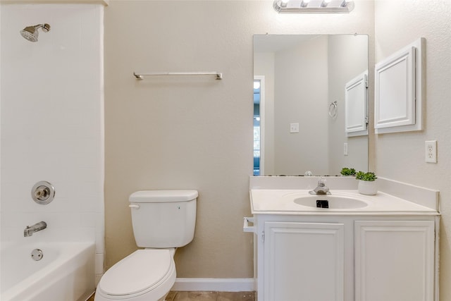 full bathroom with tiled shower / bath combo, vanity, and toilet