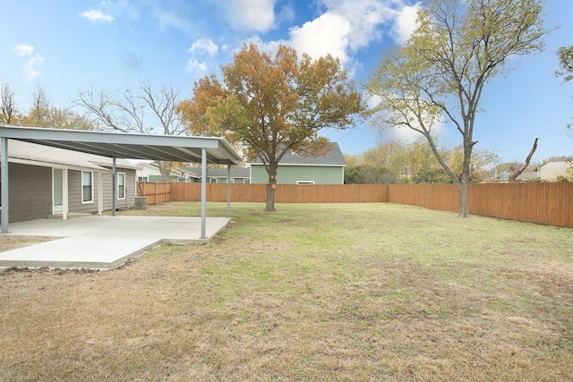 view of yard with a patio