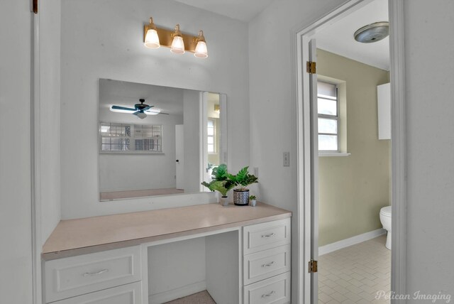 unfurnished room featuring light colored carpet and ceiling fan