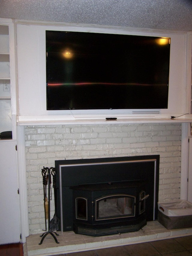 room details featuring a textured ceiling